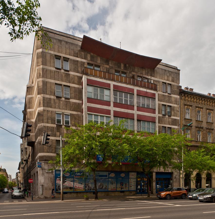 Capital Center Apartments Uelloi Будапеща Екстериор снимка
